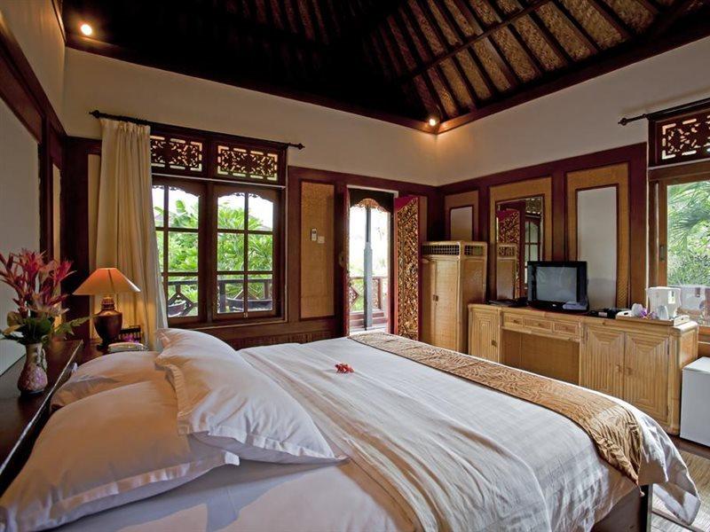 Hotel Artini 2 3*